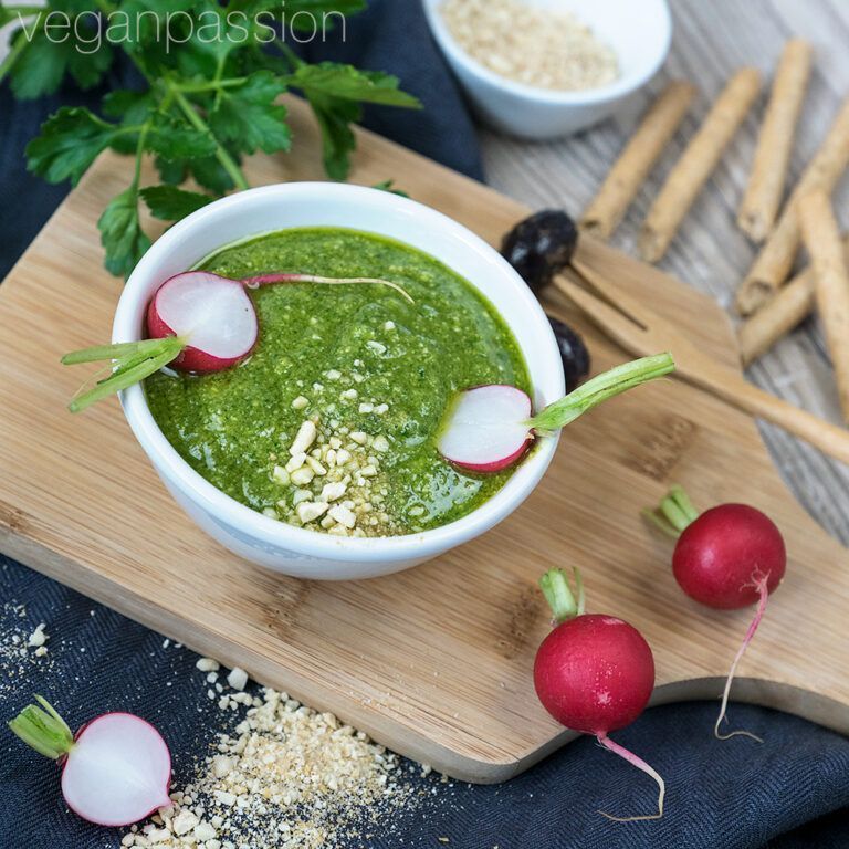 Radieschengrün-Pesto - Stina Spiegelberg