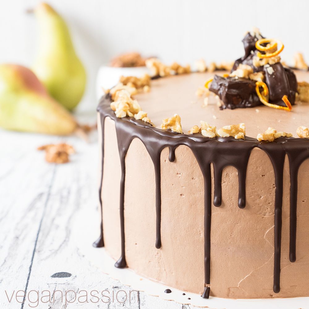 Walnuss-Birnentorte mit Schokomousse - Stina Spiegelberg Walnuss-Birnentorte mit Schokomousse - Stina Spiegelberg