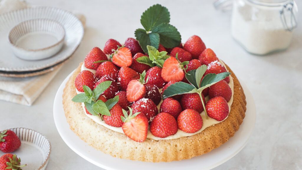 veganer schneller Erdbeerkuchen von Stina Spiegelberg Veganpassion